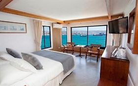 Hotel Oceanic